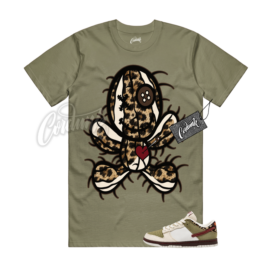 Nike Dunk Leopard Khaki Matching Shirt