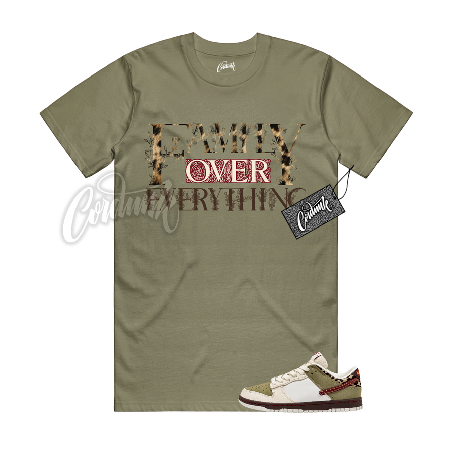 Nike Dunk Leopard Khaki Matching Shirt
