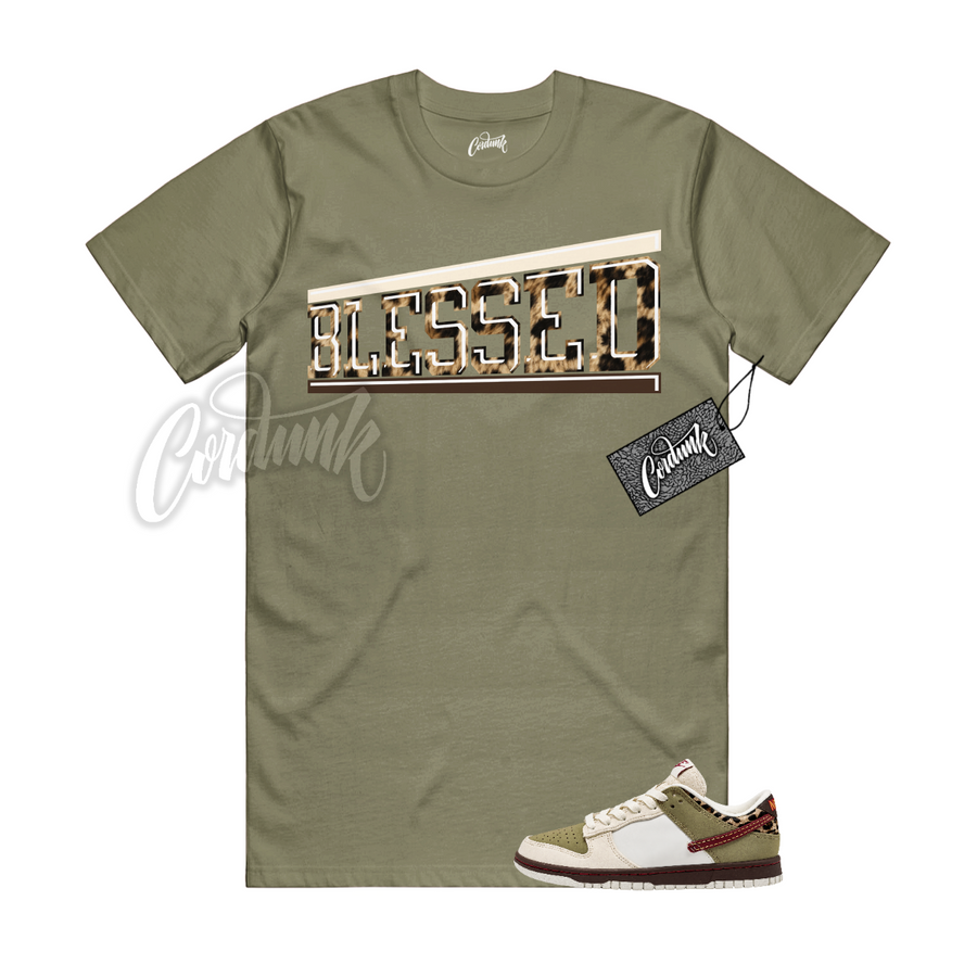 Nike Dunk Leopard Khaki Matching Shirt