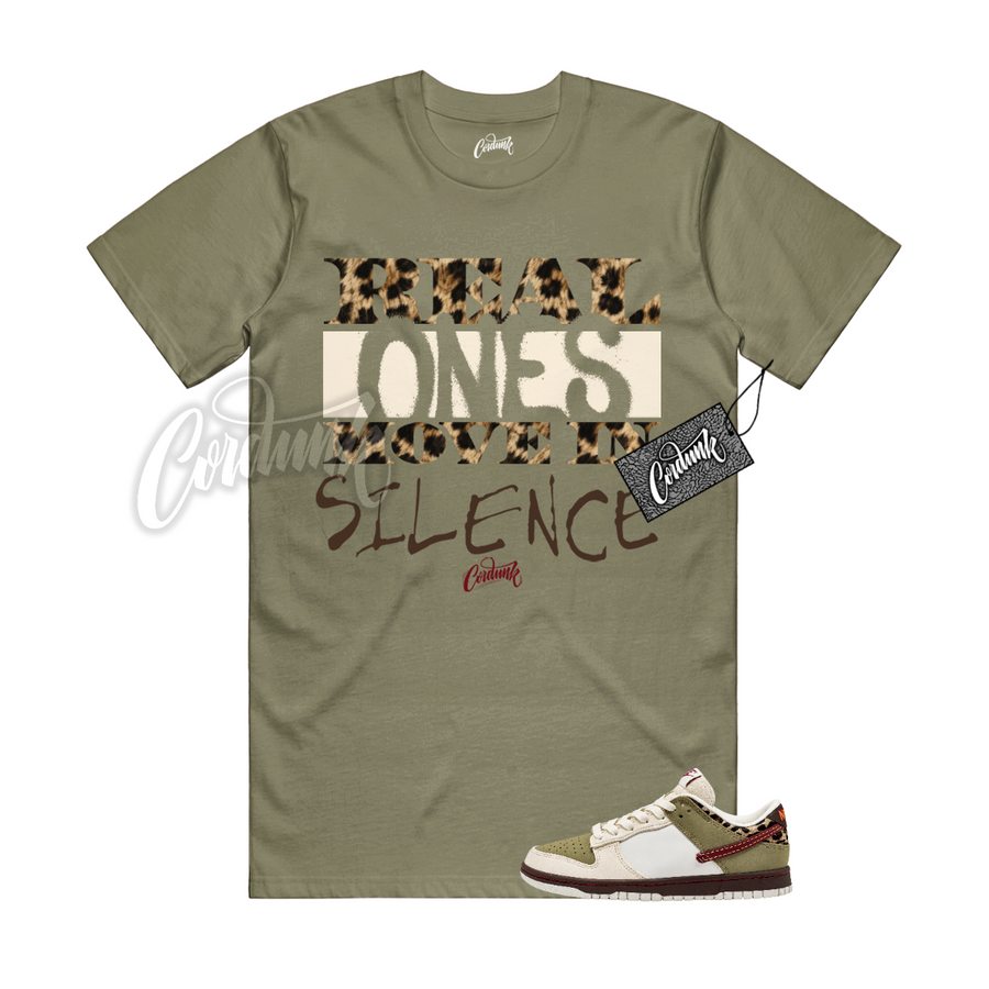 Nike Dunk Leopard Khaki Matching Shirt