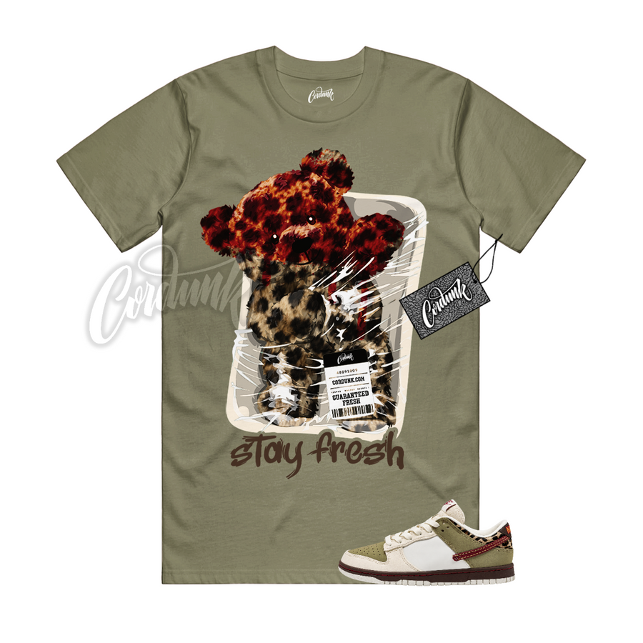 Nike Dunk Leopard Khaki Matching Shirt